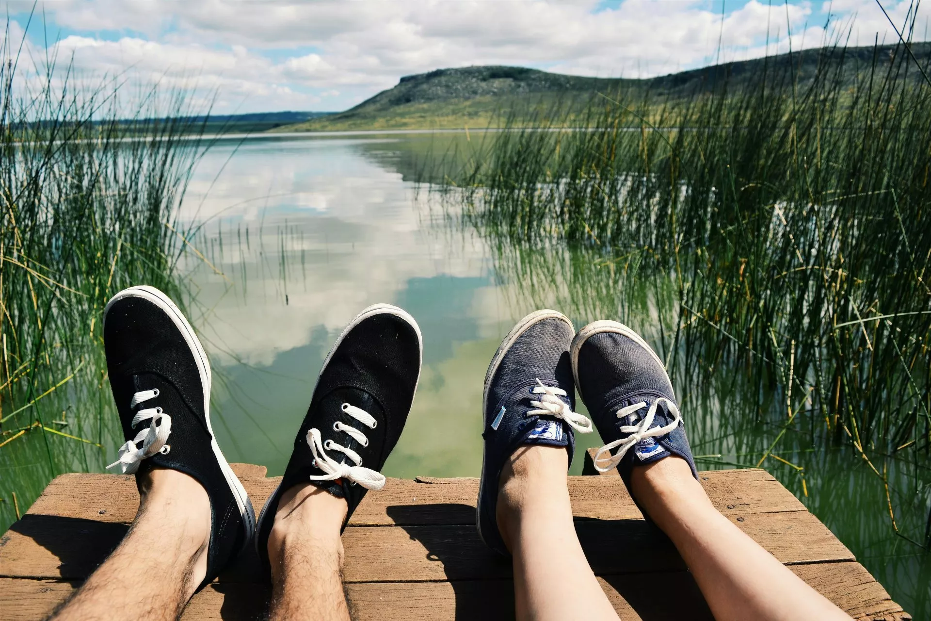 A Pair of Casual Shoes Accompany You to the Ends of the Earth
